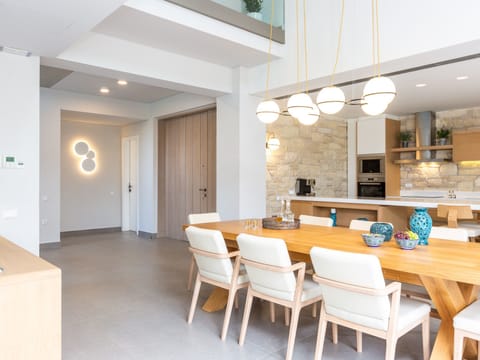 Villa mit beheiztem Pool in der Nähe von Strand und Geschäften Vacation rental in Platanias