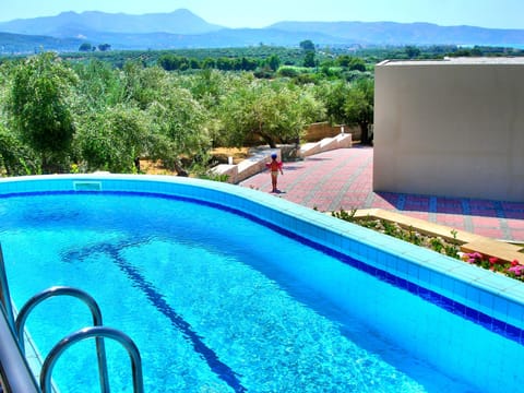 "Sirocco" mit Blick auf das Wasser Vacation rental in Crete