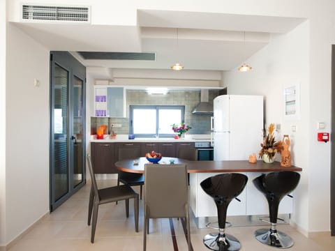 "Villa Pounentes" mit privatem Pool Vacation rental in Crete