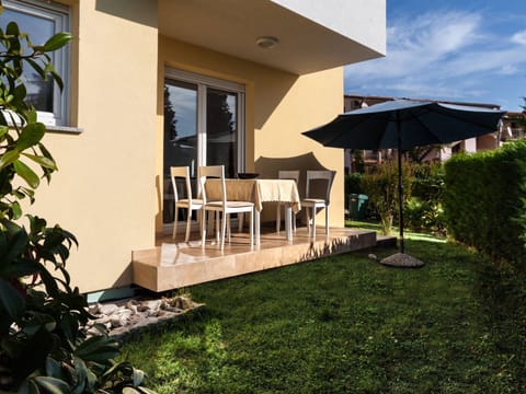 Wohnung in Monterol mit Garten und Terrasse Apartment in Monterol