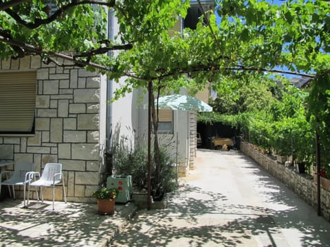 Vintage Apartment A2 Pergola / HR-11059-01 Apartment in Poreč