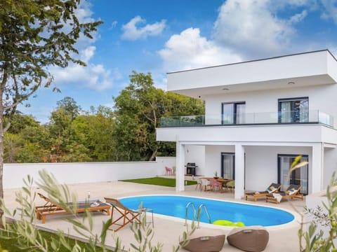 Villa 2246 Vacation rental in Peroj