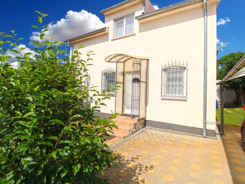 Apartment 1840 Apartment in Peroj