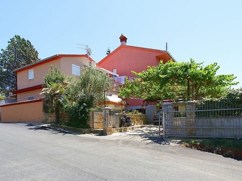 Erla Apartment in Banjole