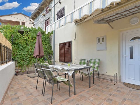 House 1736 Vacation rental in Premantura