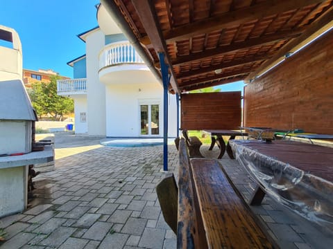 House 2130 Vacation rental in Premantura