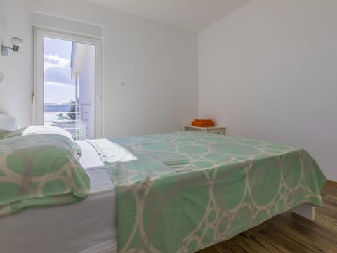 MELANIE 4 / HR-10472-01 Apartment in Crikvenica