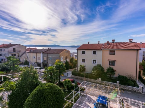 EVICA 2 / HR-04300-01 Apartment in Crikvenica