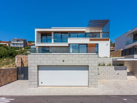 Villa Carolea / HR-10775-01 Apartment in Crikvenica