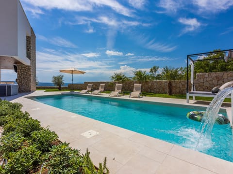 Villa Carolea / HR-10775-01 Apartment in Crikvenica