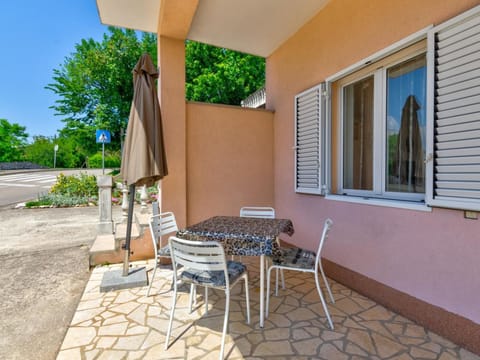 LANA 2 / HR-02384-02 Apartment in Crikvenica