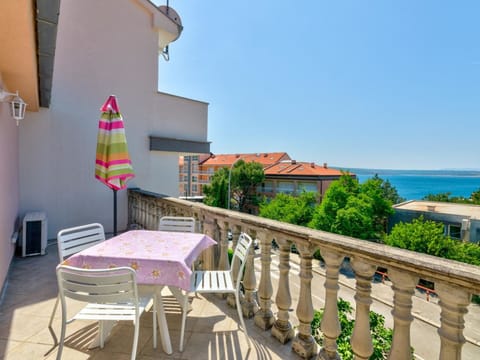 LANA 4 / HR-02384-04 Apartment in Crikvenica