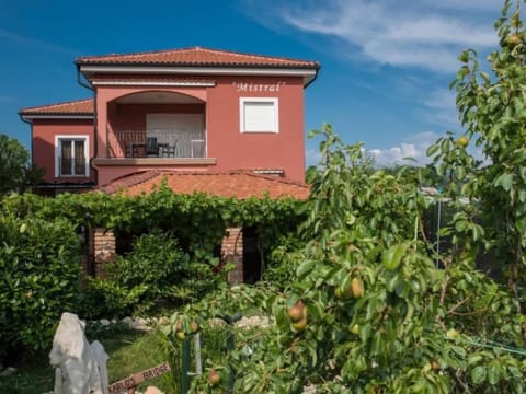 Appartement in Lopar mit Grill Apartment in Lopar