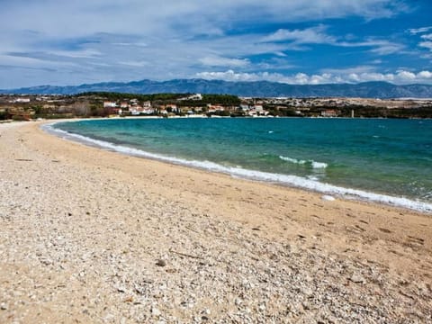 Unterkunft für Familien Apartment in Novalja