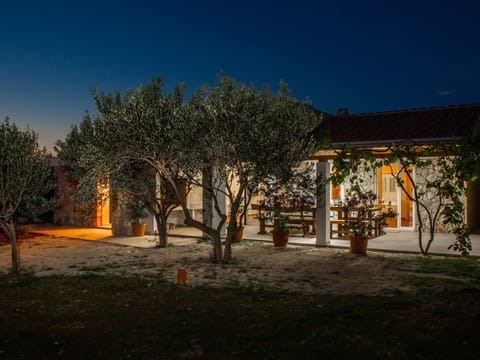 Holiday home Tina with Private pool Vacation rental in Novalja