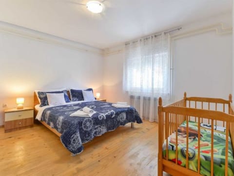 Holiday Home Vesna with pool Vacation rental in Šibenik-Knin County, Croatia