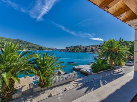 Villa Adria Dubrovnik, direkt am Meer Vacation rental in Dubrovnik-Neretva County