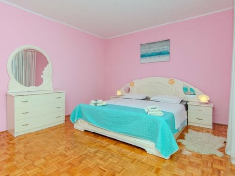 Villa Annamaria with large pool, Zadar Vacation rental in Zadar