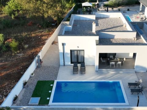 Villa Zara Blu with pool Vacation rental in Šibenik-Knin County, Croatia