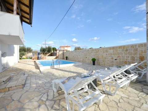 Ariana privater Pool - Agentur TA Leut Vacation rental in Zadar