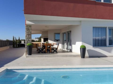 Villa Amfora with heated pool, wellness and tennis Vacation rental in Šibenik-Knin County, Croatia