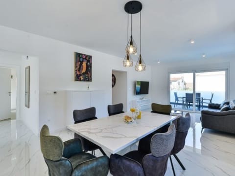 Villa Div with heated pool Apartment No.1 Apartment in Šibenik-Knin County, Croatia