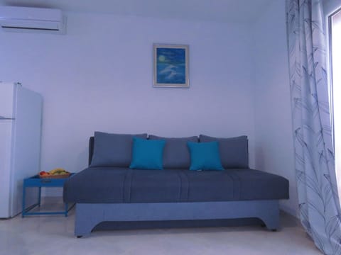 mit Terrasse Apartment in Šibenik-Knin County, Croatia