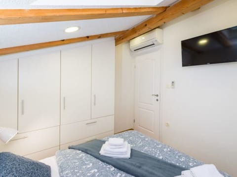 Villa Miandri with heated pool Vacation rental in Šibenik-Knin County, Croatia