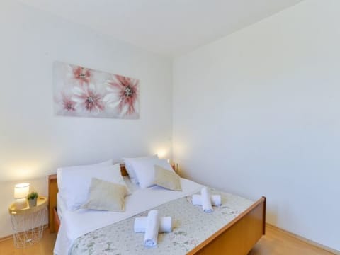 Holiday house Antonia with pool Vacation rental in Šibenik-Knin County, Croatia