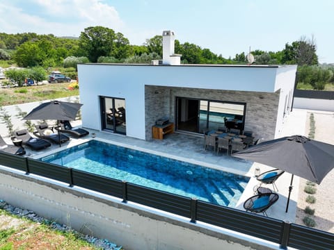 Villain Turanj Vacation rental in Šibenik-Knin County, Croatia