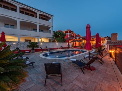 XXXL Villa Ancora with heated pool Vacation rental in Šibenik-Knin County, Croatia