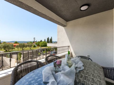 Villa Azzuro with jacuzzi and pool Vacation rental in Šibenik-Knin County, Croatia