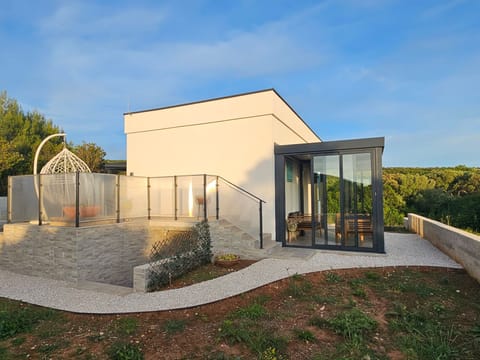 Mimos Robinsonhaus Vacation rental in Šibenik-Knin County, Croatia
