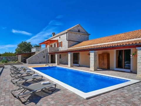Villa Jacassa with heated pool and jacuzzi Vacation rental in Biograd na Moru