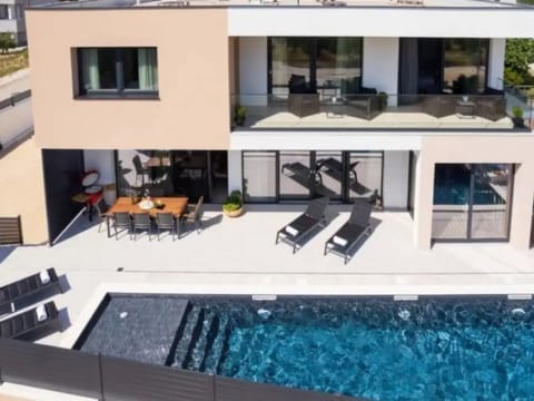 Villa Barbara with heated pool Vacation rental in Biograd na Moru