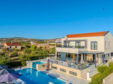 Beautiful villa Lara in Vrana with pool Vacation rental in Šibenik-Knin County, Croatia