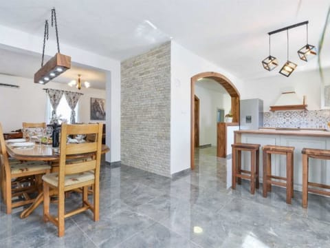 Villa Marinic with heated pool and entertainment r Vacation rental in Šibenik-Knin County, Croatia