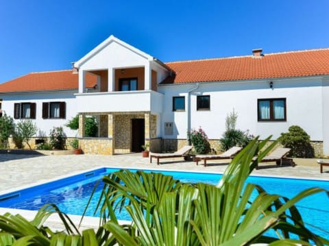 Villa Marinic with heated pool and entertainment r Vacation rental in Šibenik-Knin County, Croatia