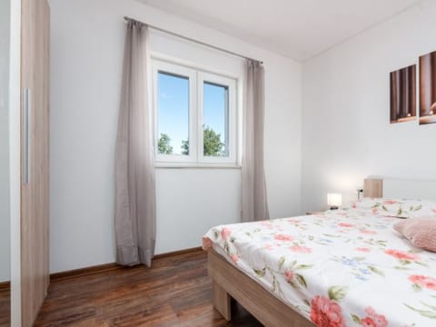 Holiday House Laetitia with pool Vacation rental in Šibenik-Knin County, Croatia