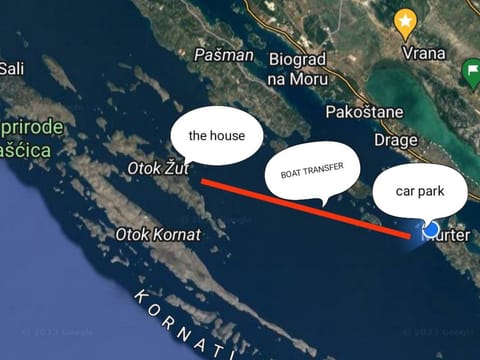 Steinhaus am Meer mit überdachter Terrasse als p Vacation rental in Šibenik-Knin County, Croatia