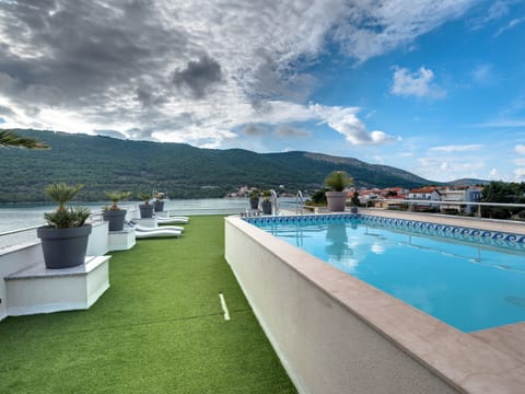 Srudio mit Meerblick - nur für Erwachsene Apartment in Šibenik-Knin County, Croatia