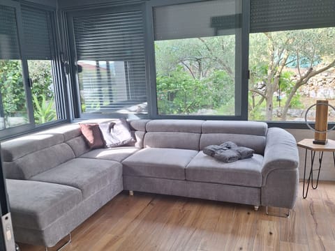 Studio für zwei Personen im Erdgeschoss Apartment in Šibenik