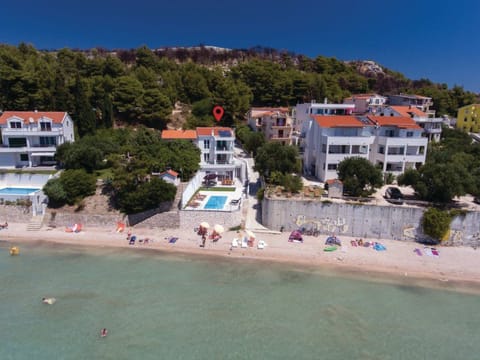 Villa Felicita für 12 Personen in Zaboric Vacation rental in Šibenik-Knin County, Croatia