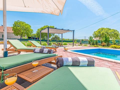 Villa Barbara bei Šibenik Vacation rental in Šibenik-Knin County, Croatia