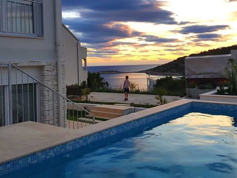 Schöne Villa Stella mit Meerblick und beheiztem Pool Vacation rental in Šibenik-Knin County, Croatia