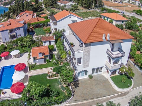 Appartement mit großem Balkon Apartment in Šibenik-Knin County, Croatia