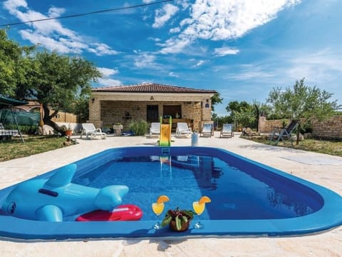 Villa Anita mit Privatpool in Budak Vacation rental in Šibenik-Knin County, Croatia