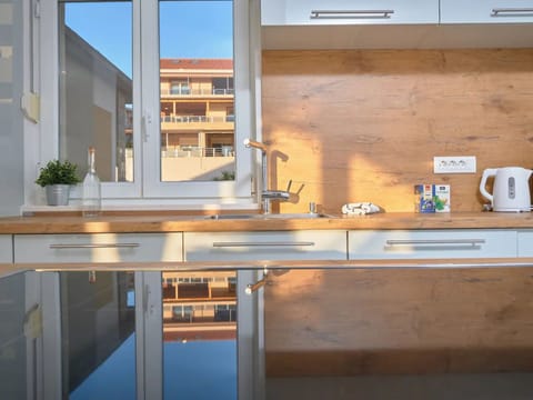 M&M Ferienhaus mit Pool Vacation rental in Podstrana