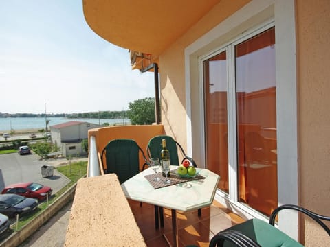 Apartment mit einem Schlafzimmer in der zweiten Etage Apartment in Podstrana