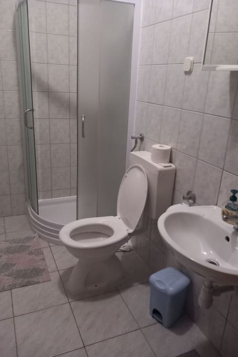 "Apartment Mate 4" Apartment in Bol